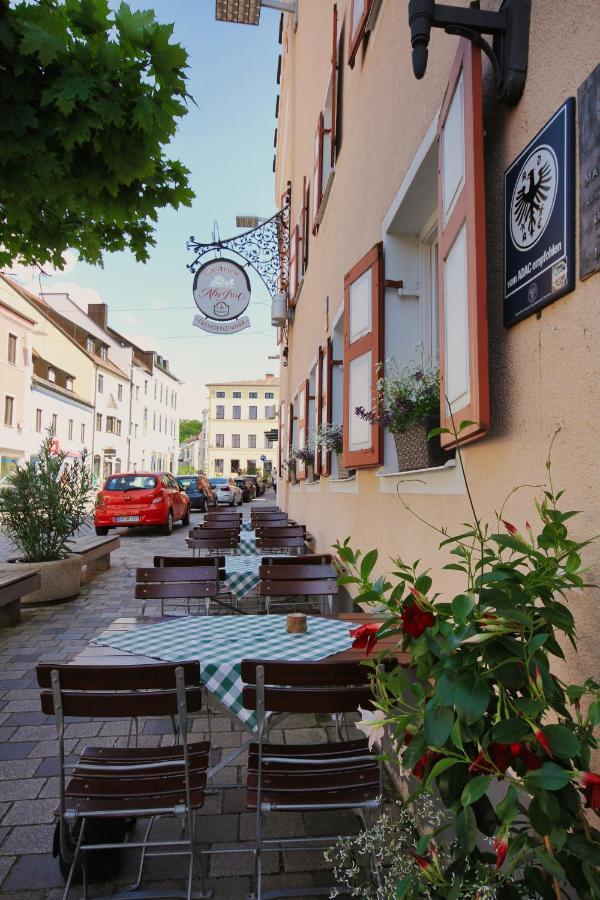 Hotel-Gasthof Postbraeu Dingolfing Exterior photo